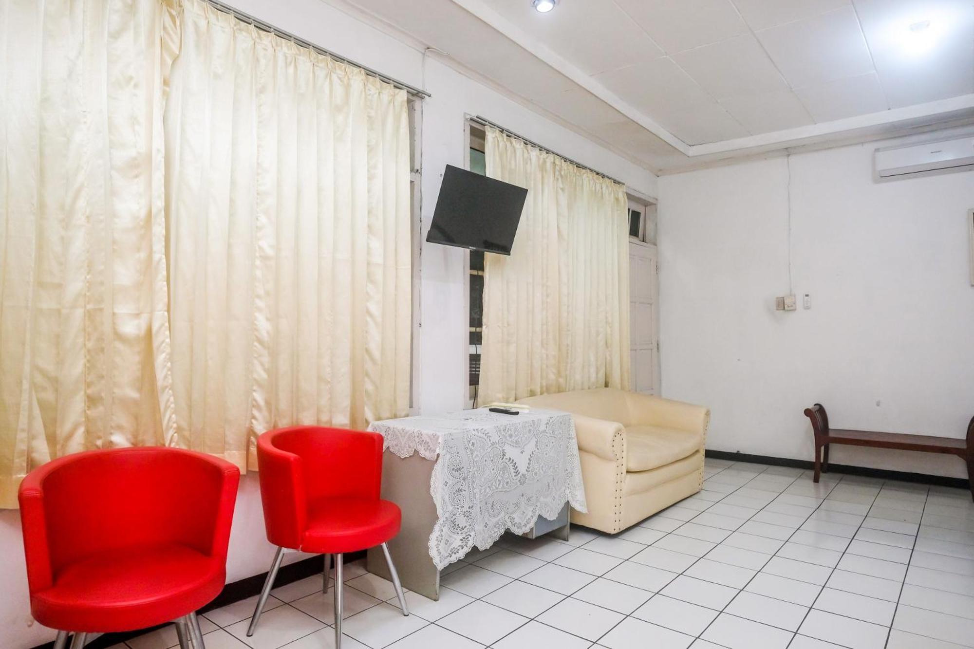 Reddoorz Syariah At Griya Raharja Klaten Dış mekan fotoğraf