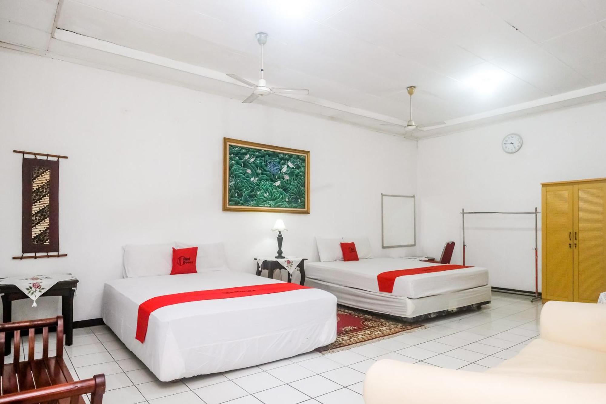 Reddoorz Syariah At Griya Raharja Klaten Dış mekan fotoğraf