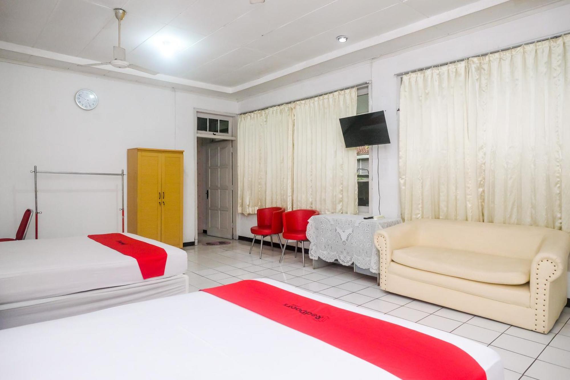Reddoorz Syariah At Griya Raharja Klaten Dış mekan fotoğraf