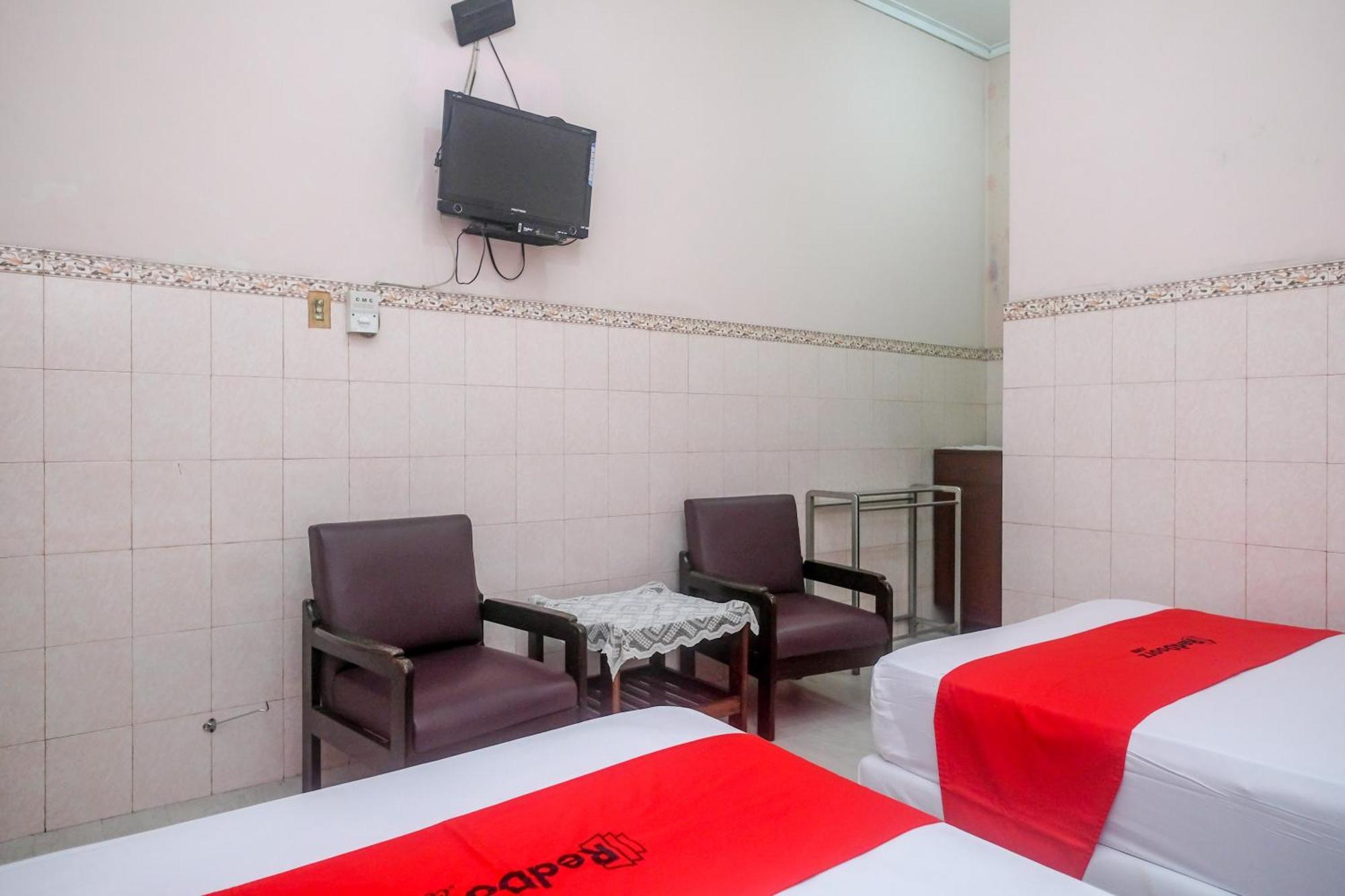 Reddoorz Syariah At Griya Raharja Klaten Dış mekan fotoğraf