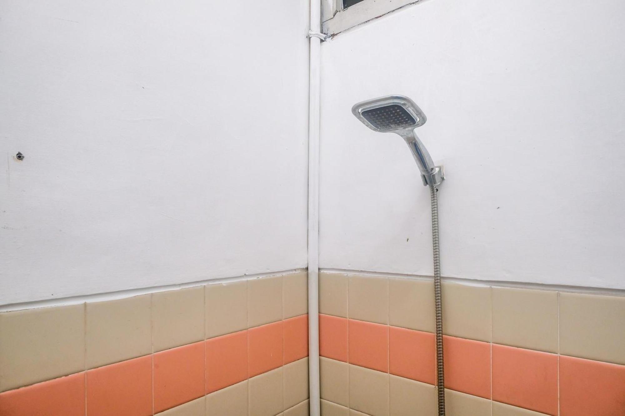 Reddoorz Syariah At Griya Raharja Klaten Dış mekan fotoğraf