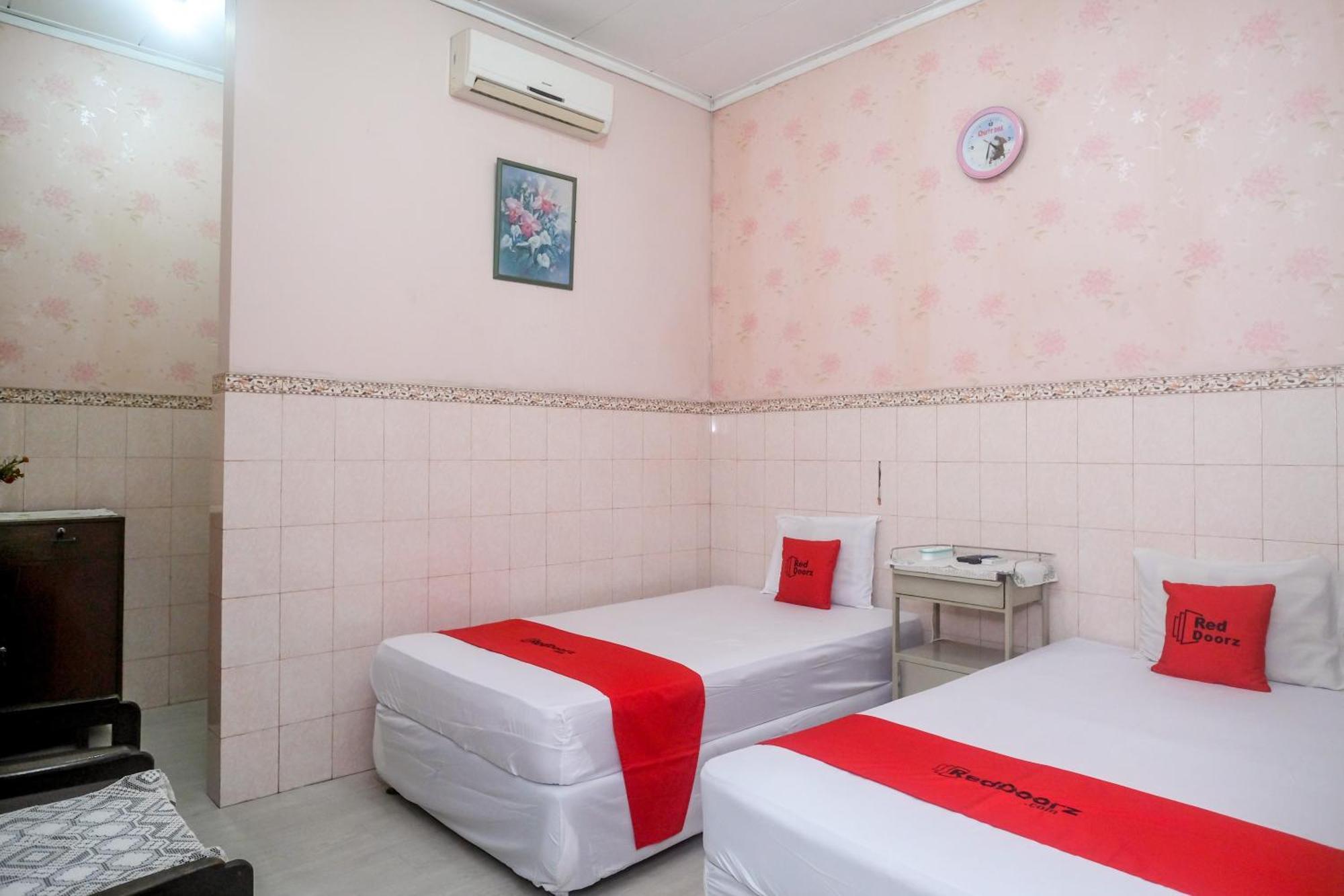 Reddoorz Syariah At Griya Raharja Klaten Dış mekan fotoğraf