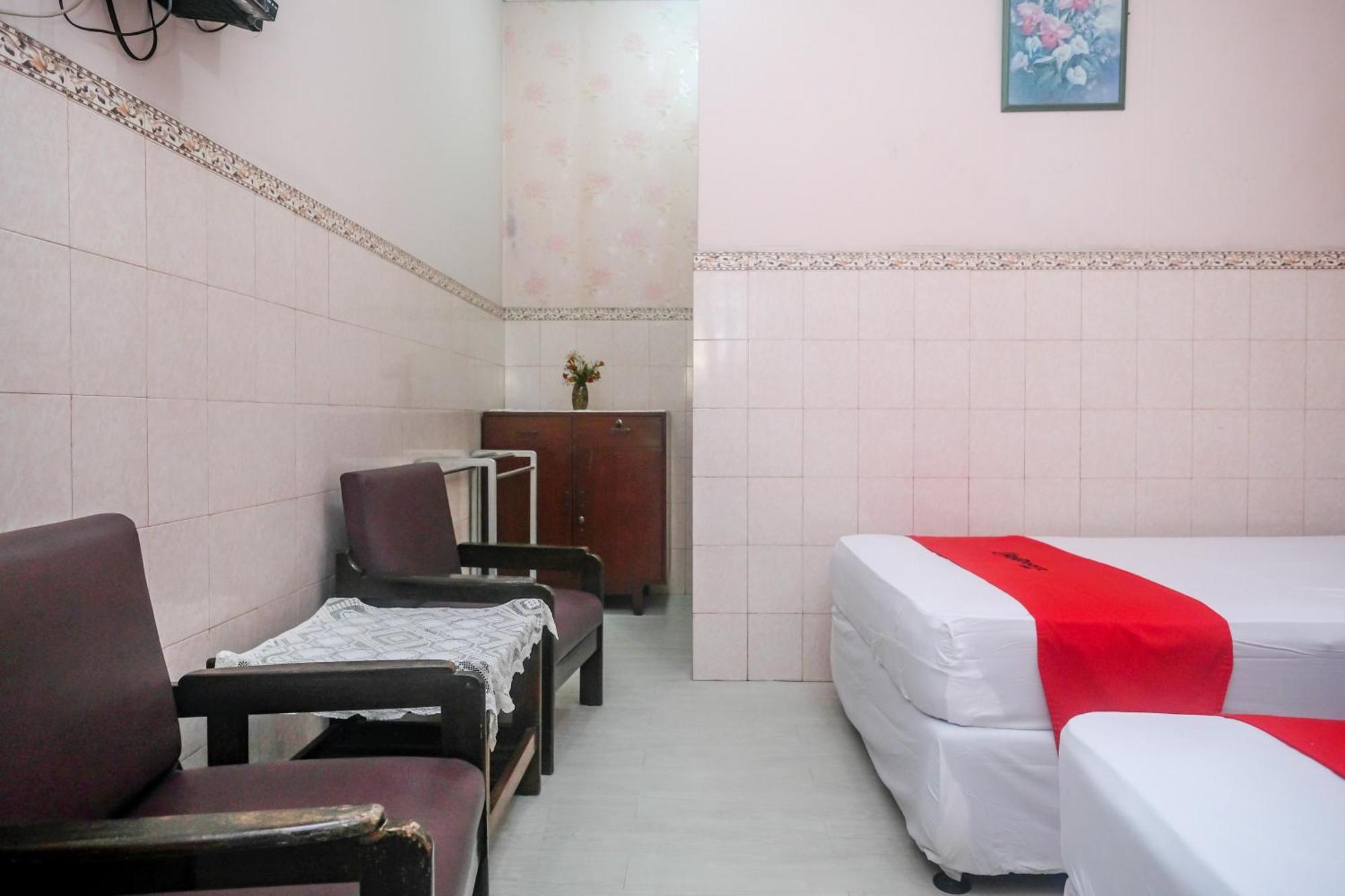 Reddoorz Syariah At Griya Raharja Klaten Dış mekan fotoğraf