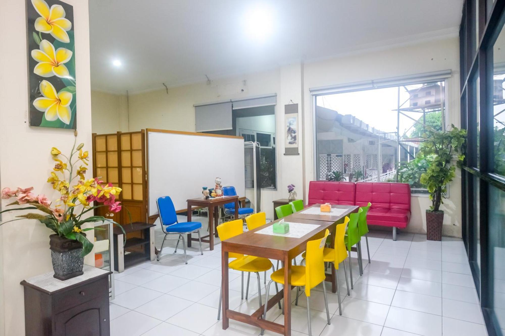 Reddoorz Syariah At Griya Raharja Klaten Dış mekan fotoğraf