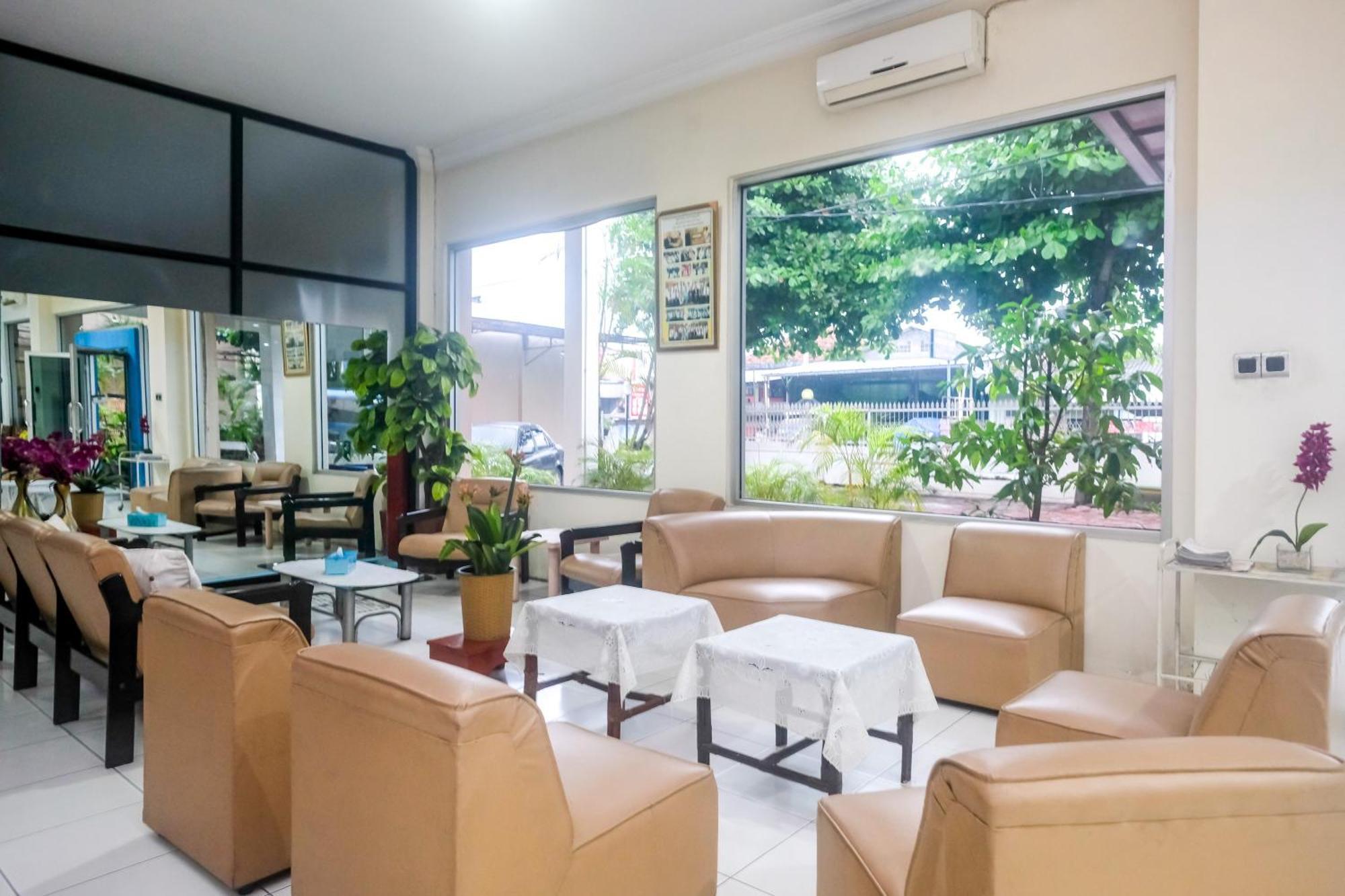 Reddoorz Syariah At Griya Raharja Klaten Dış mekan fotoğraf